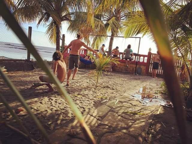 Free Spirit Hostel Transito Bagian luar foto